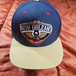 New Orleans Pelicans Mitchell & Ness Size 8 100% Wool Redline Fitted Hat NBA EUC